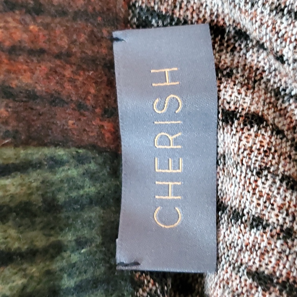 Cherish Cardigan Size S EUC - Picture 4 of 7